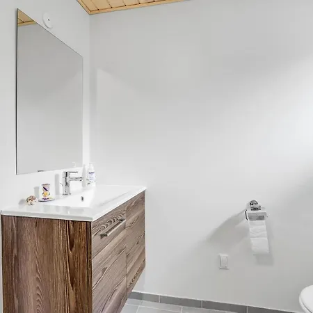 3 Bedroom Front In