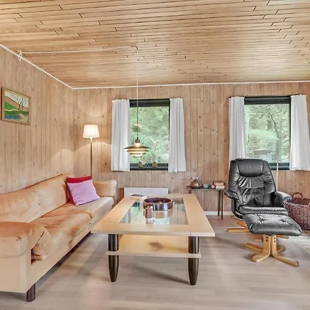 3 Bedroom Front In Blåvand