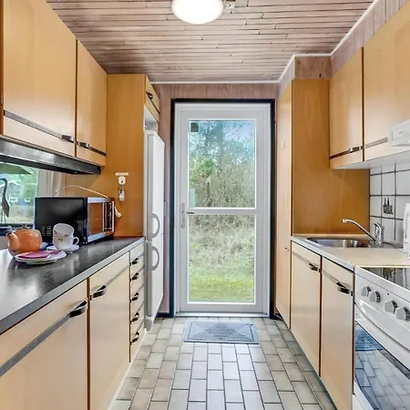 別荘 3 Bedroom Front In