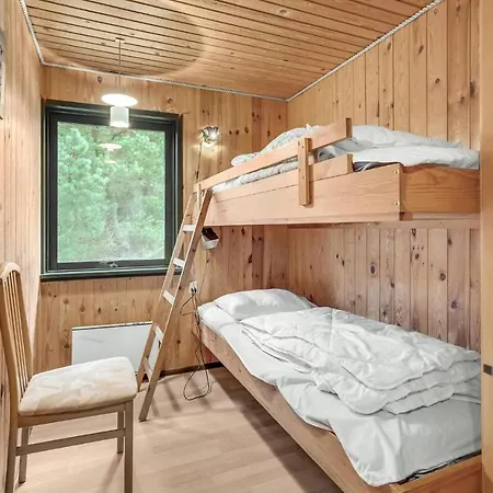 Ostkrogen X Casa de Férias